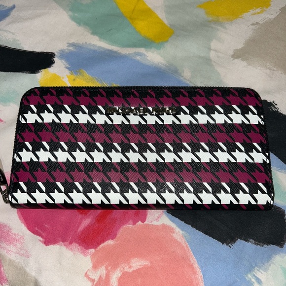 Michael Kors Houndstooth - Picture 2 of 5